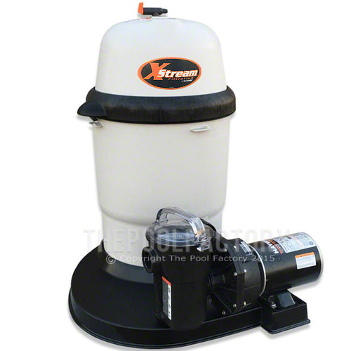 How do I clean the cartridge on the Hayward XStream 100 Cartridge Filter System with 1-HP Power-Flo pump, and can I remove it without disconnecting hoses?